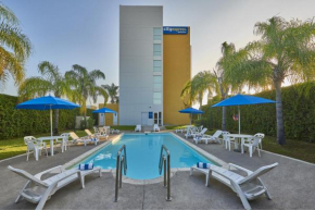 City Express by Marriott Mazatlan